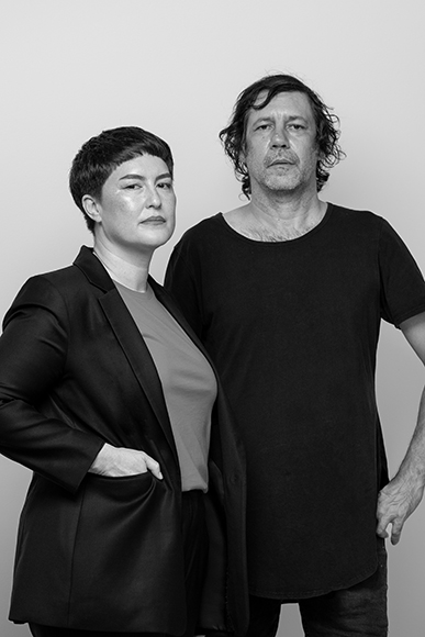 https://www.monash.edu/__data/assets/image/0010/3738655/ARCHIE-and-ELLIE_FINAL-04280_B-and-W_NEWCROP_580px.jpg