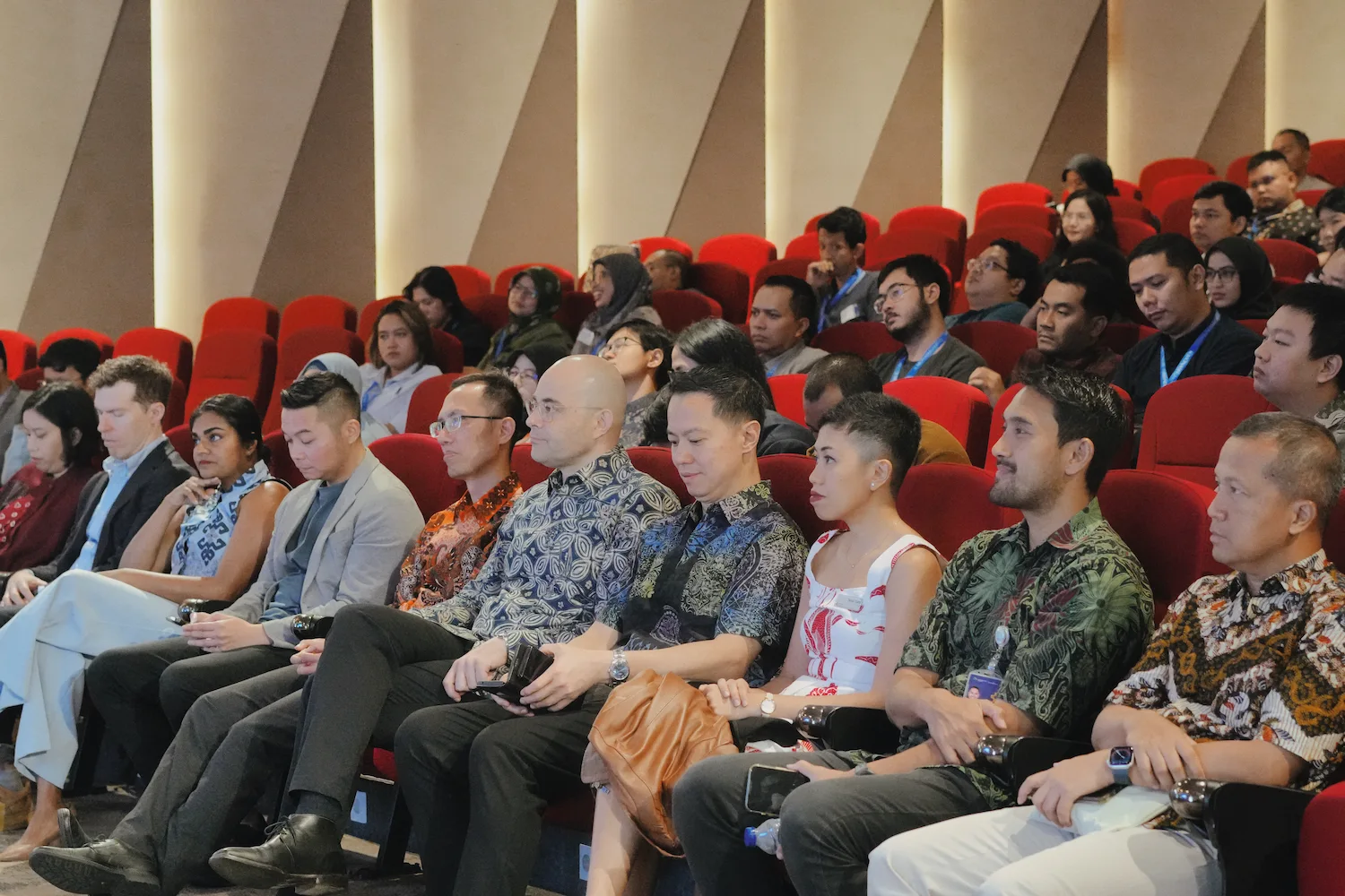 sinarmas-land-reprenstatives-attending-orientation-monash-indoneisia