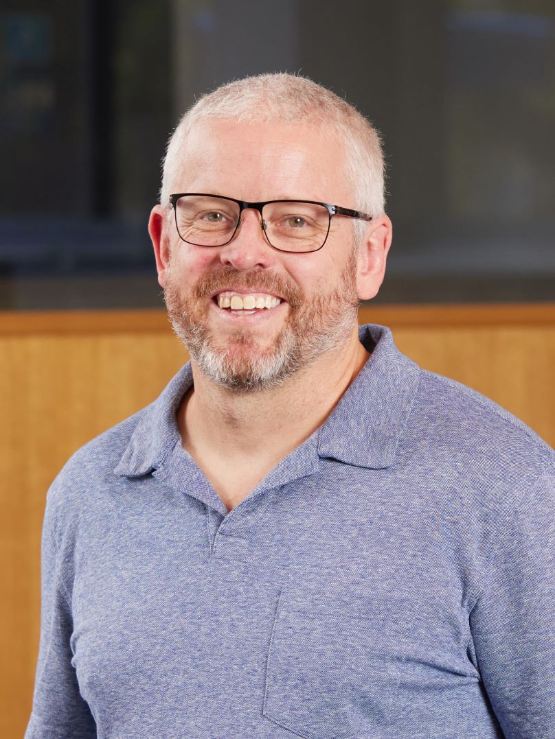 Dr Matthew Belousoff