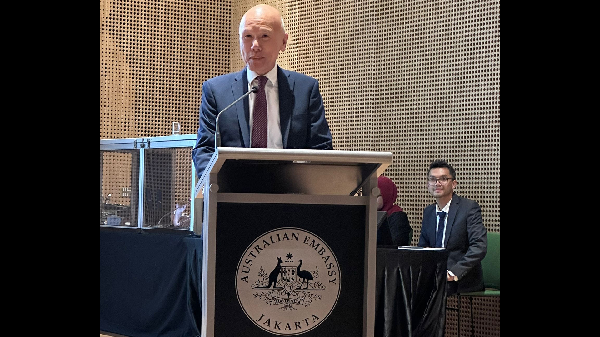 Professor Andrew Choo from the Faculty of Law at Monash University addresses the Australia Indonesia Legal Update Conference.