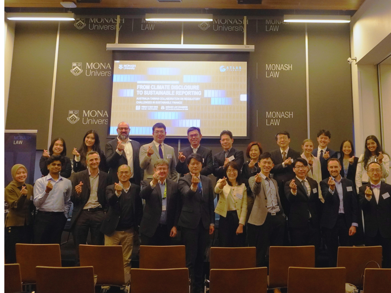Group photo of all the participants at the workshop.