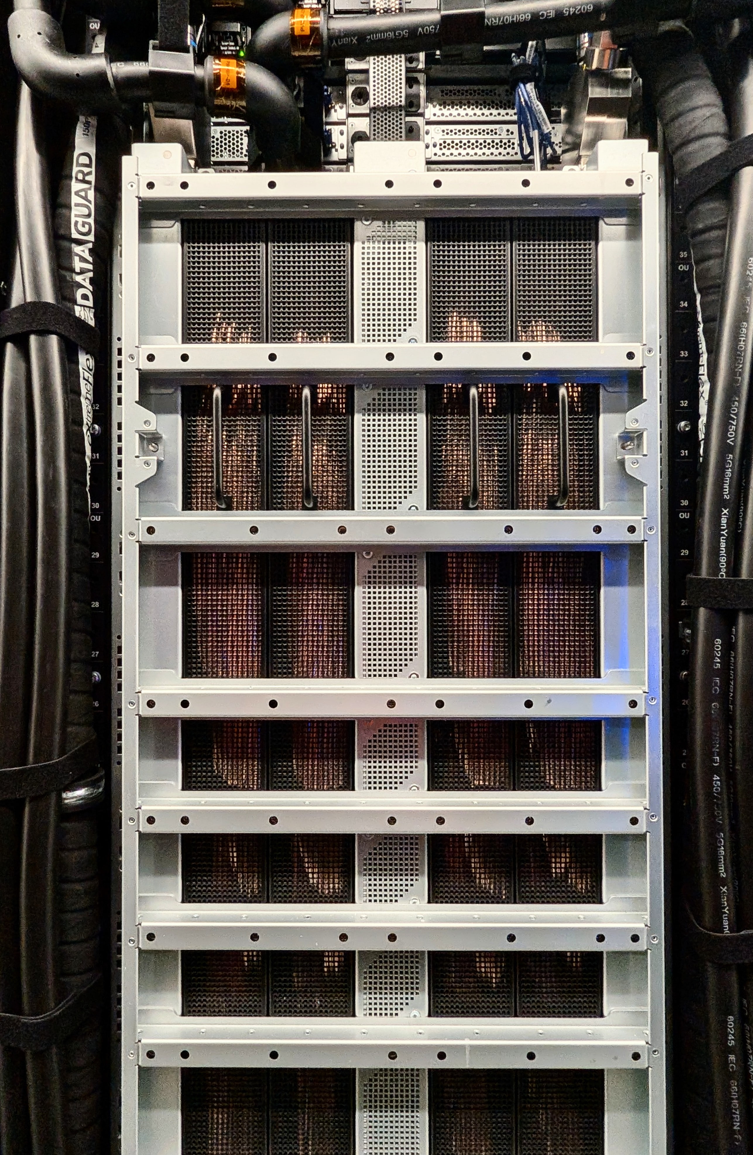 MAVERIC NVLink
