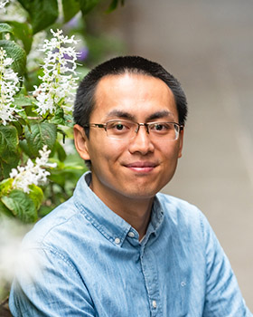 Rongbin Xu