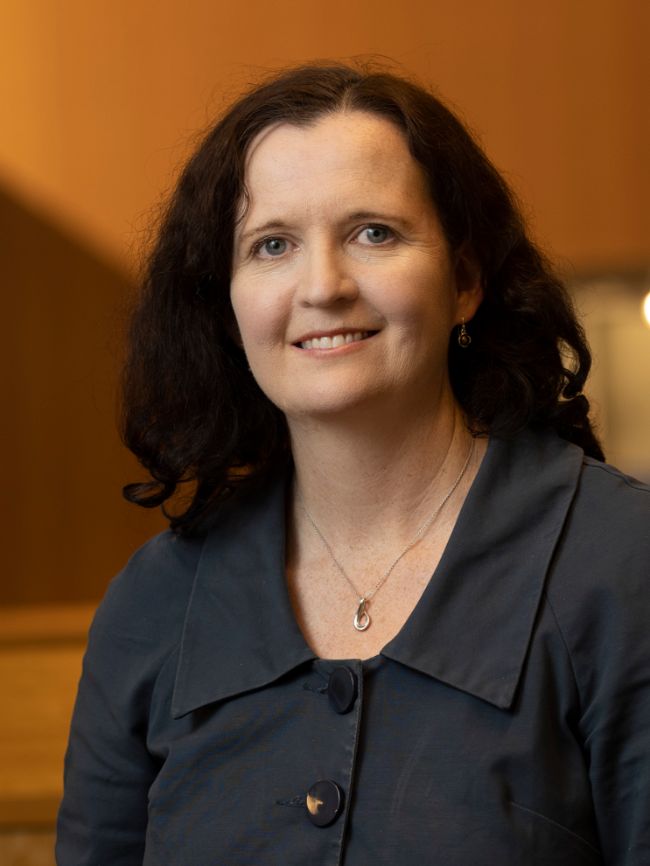 Dr Genevieve Hall