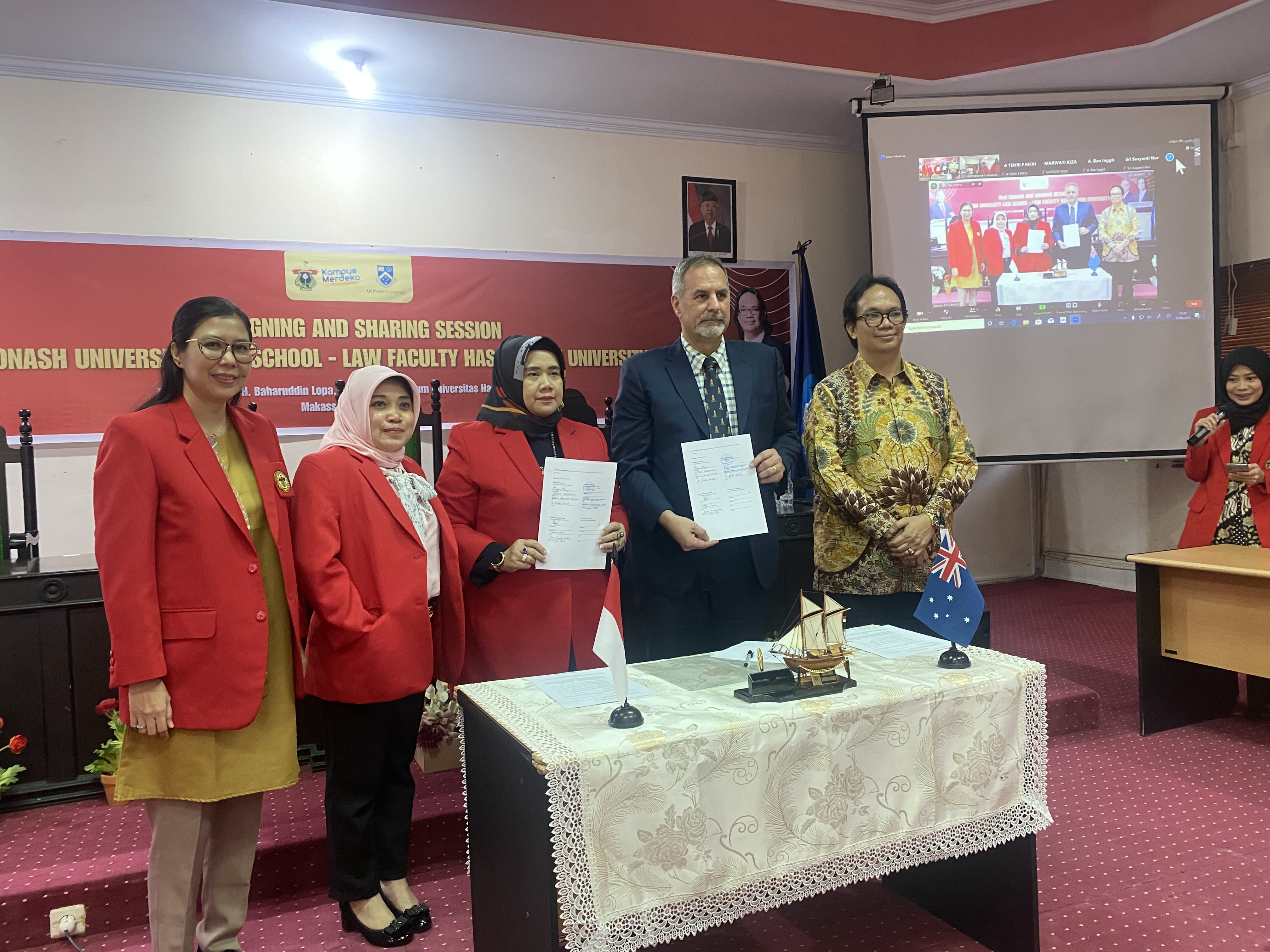 Signing of the MoU between Faculty of Law, Universitas Hasanuddin and Monash Law