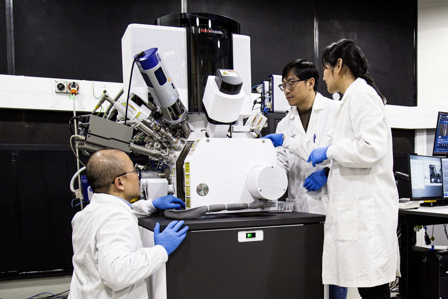 The SEM/FIB Team, Monash Centre for Electron Microscopy