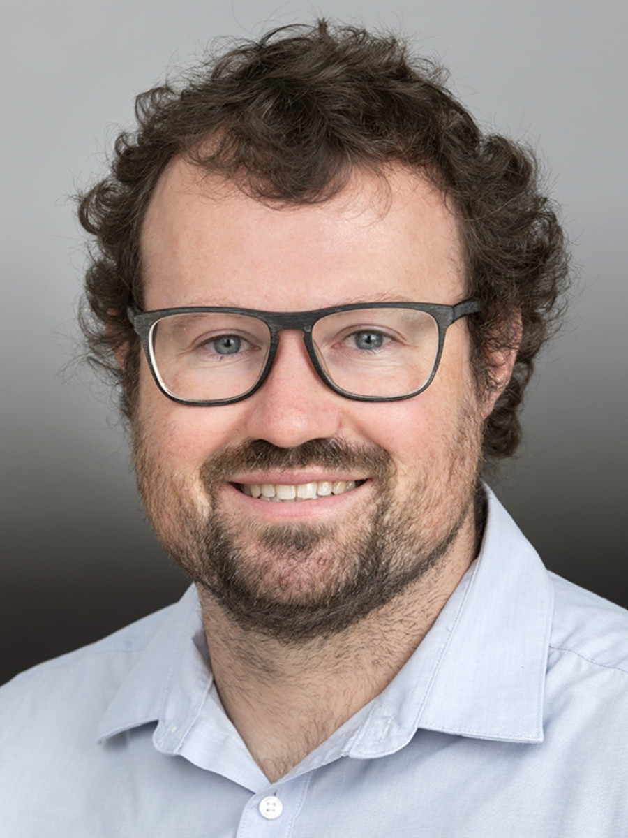 Dr Alasdair McKay