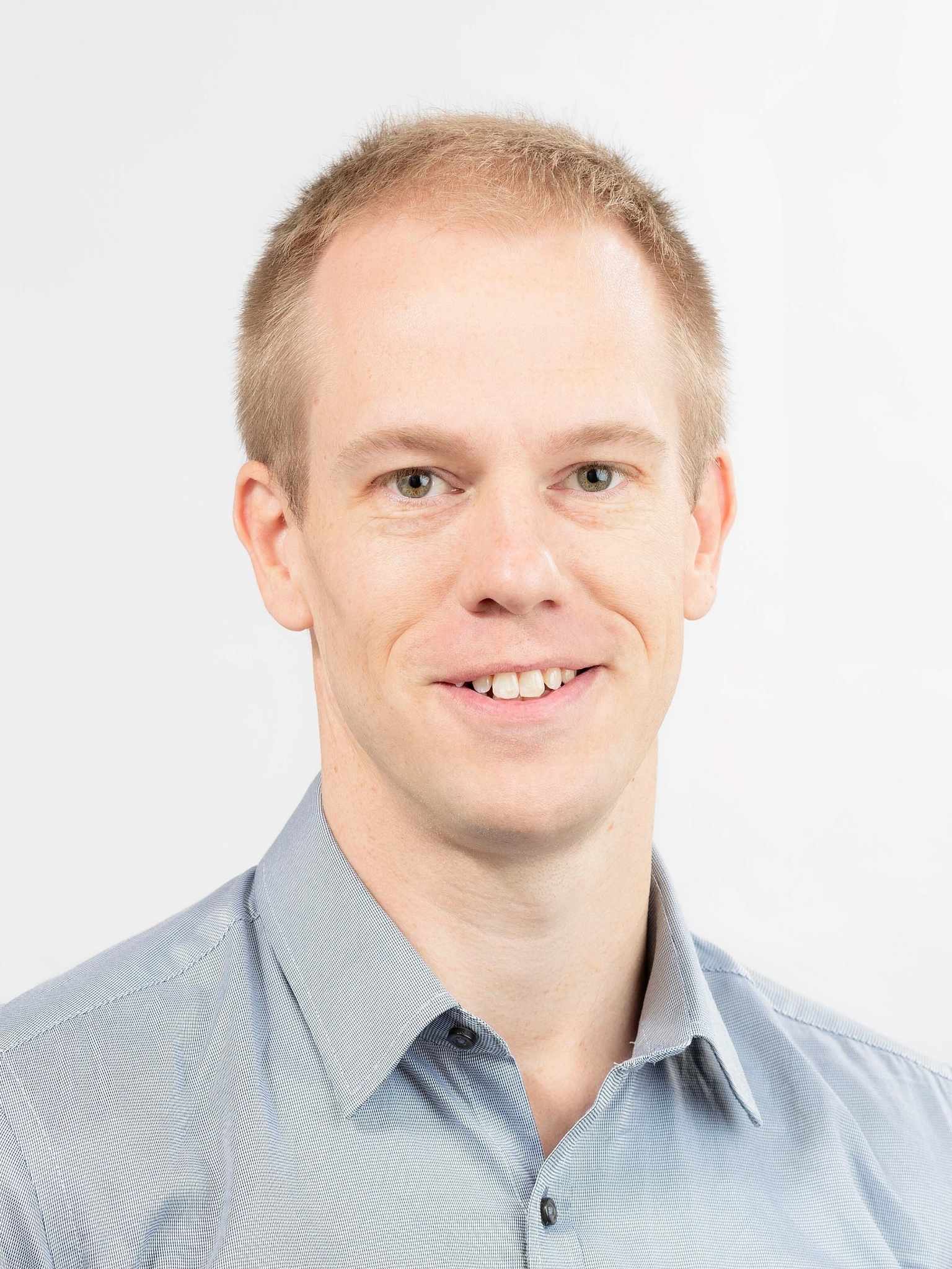 Dr Ben Thompson