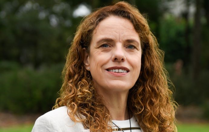 Annette Bos