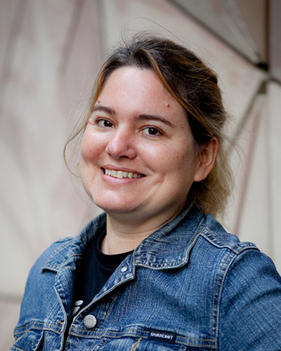 Dr Nina Lewis