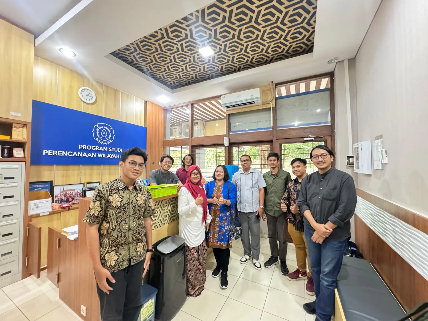 eka-permanasari-visits-uns-surakarta