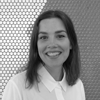 https://www.monash.edu/__data/assets/image/0018/2014506/Emma-Neale_bw_200x200px.jpg