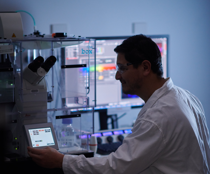 Microscope in use