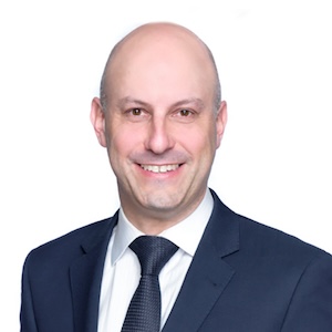 Dr Oren Bigos KC