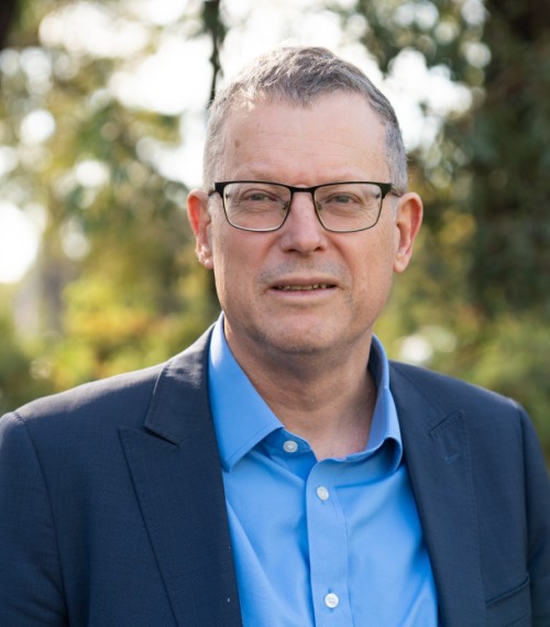 Warren Batchelor